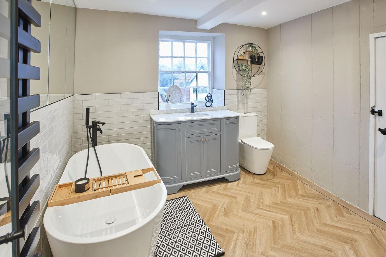 Boutique - Market Quarters Apartment Whitby